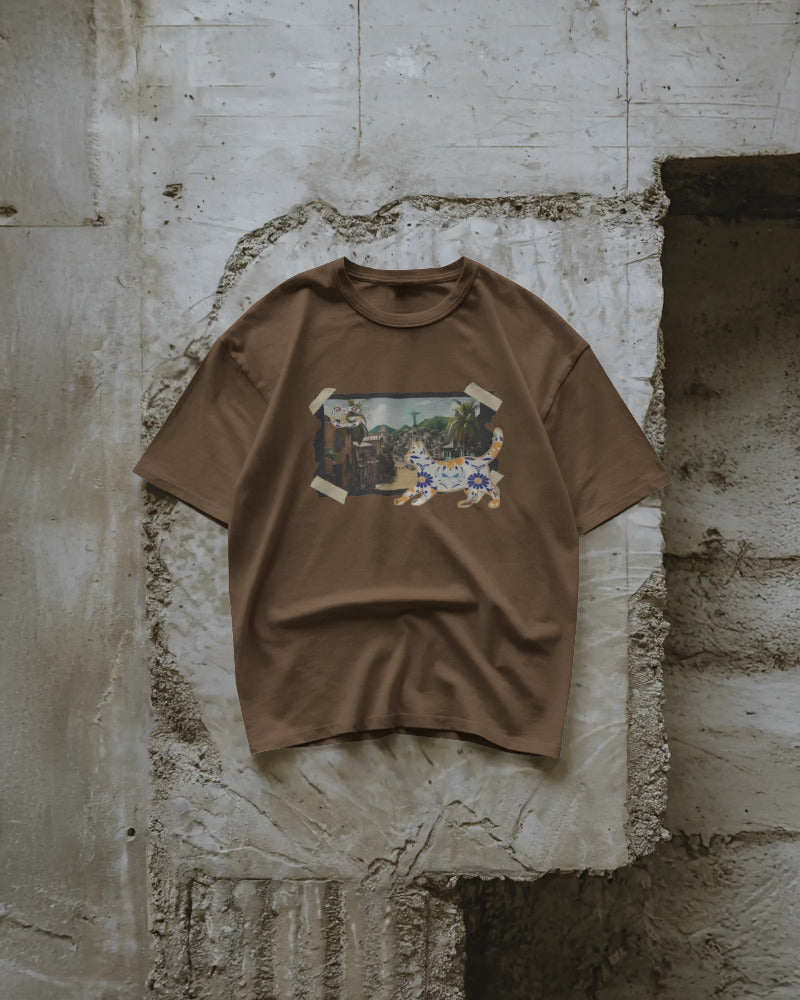 CatyGato Organic Cotton Cats and Photographs T-Shirt 2