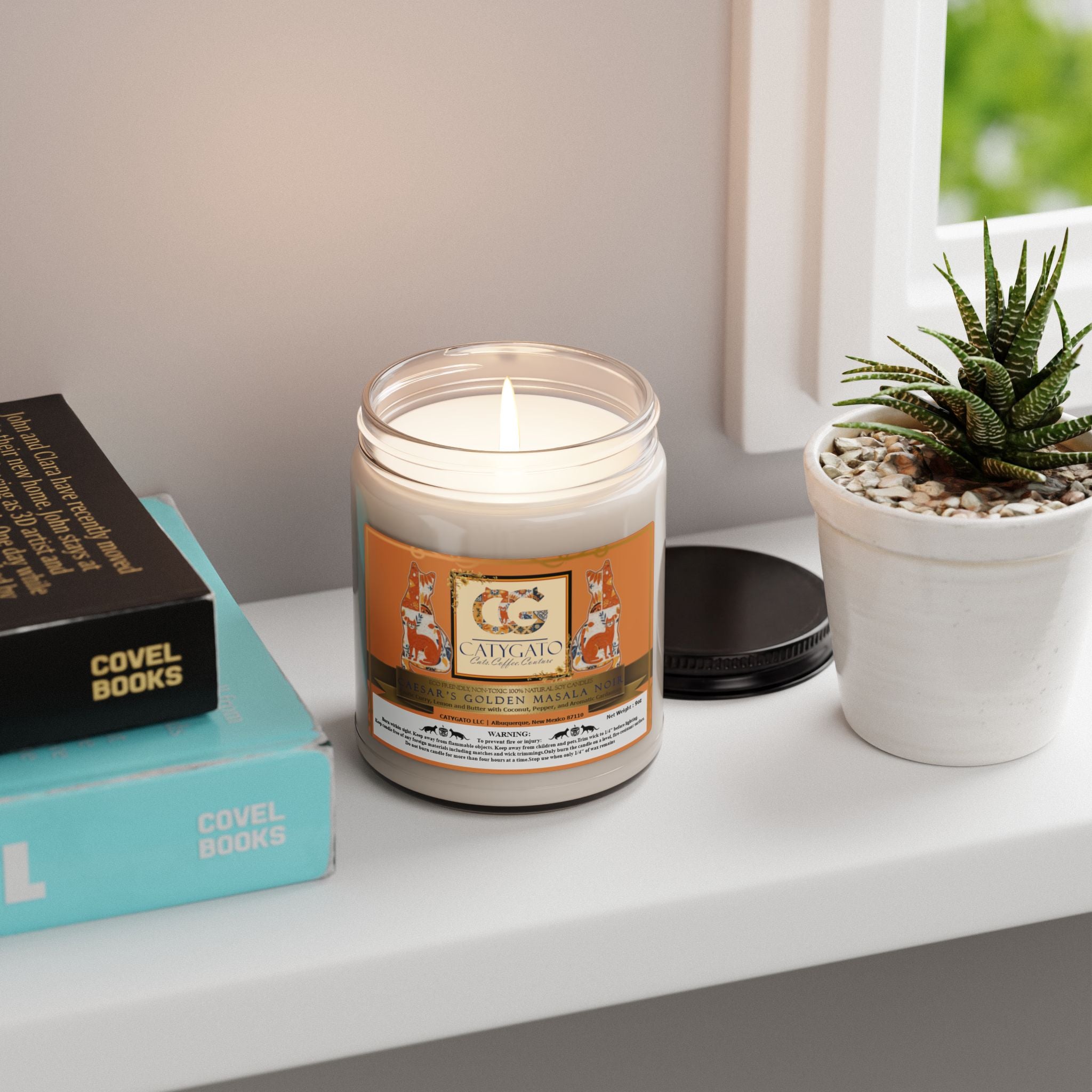 CatyGato Caesar's Golden Masala Noir 9oz Soy Candle