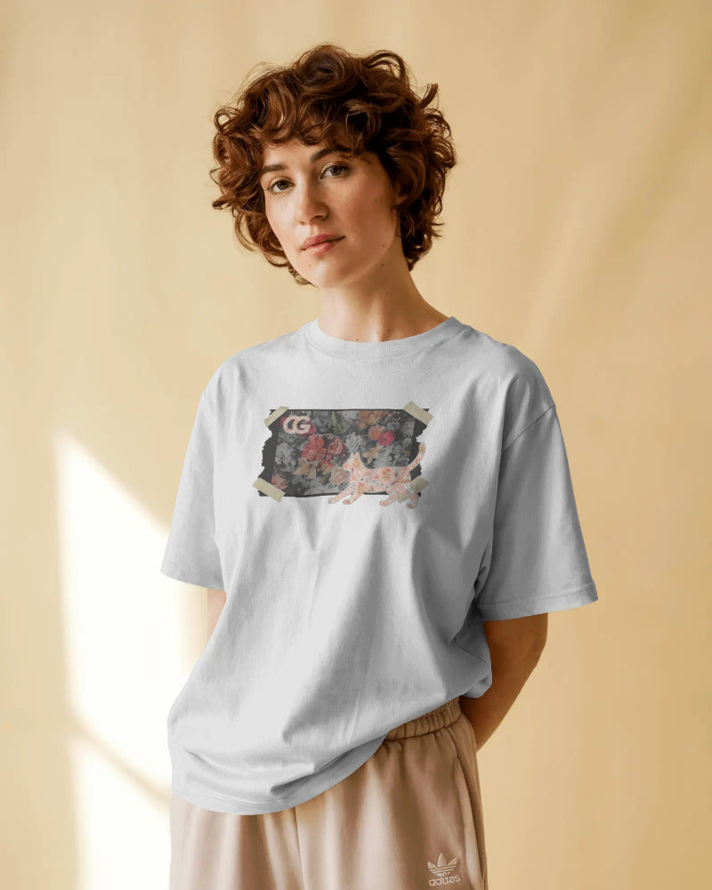 CatyGato Organic Cotton Cats and Photographs T-Shirt 6